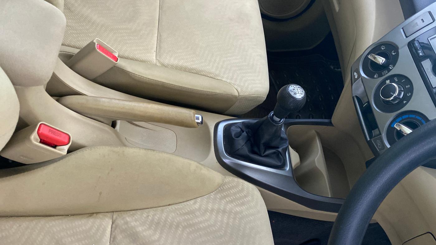 2013 Honda City 1.5L I-VTEC S MT, Petrol, Manual, 59,863 km, Gear Lever
