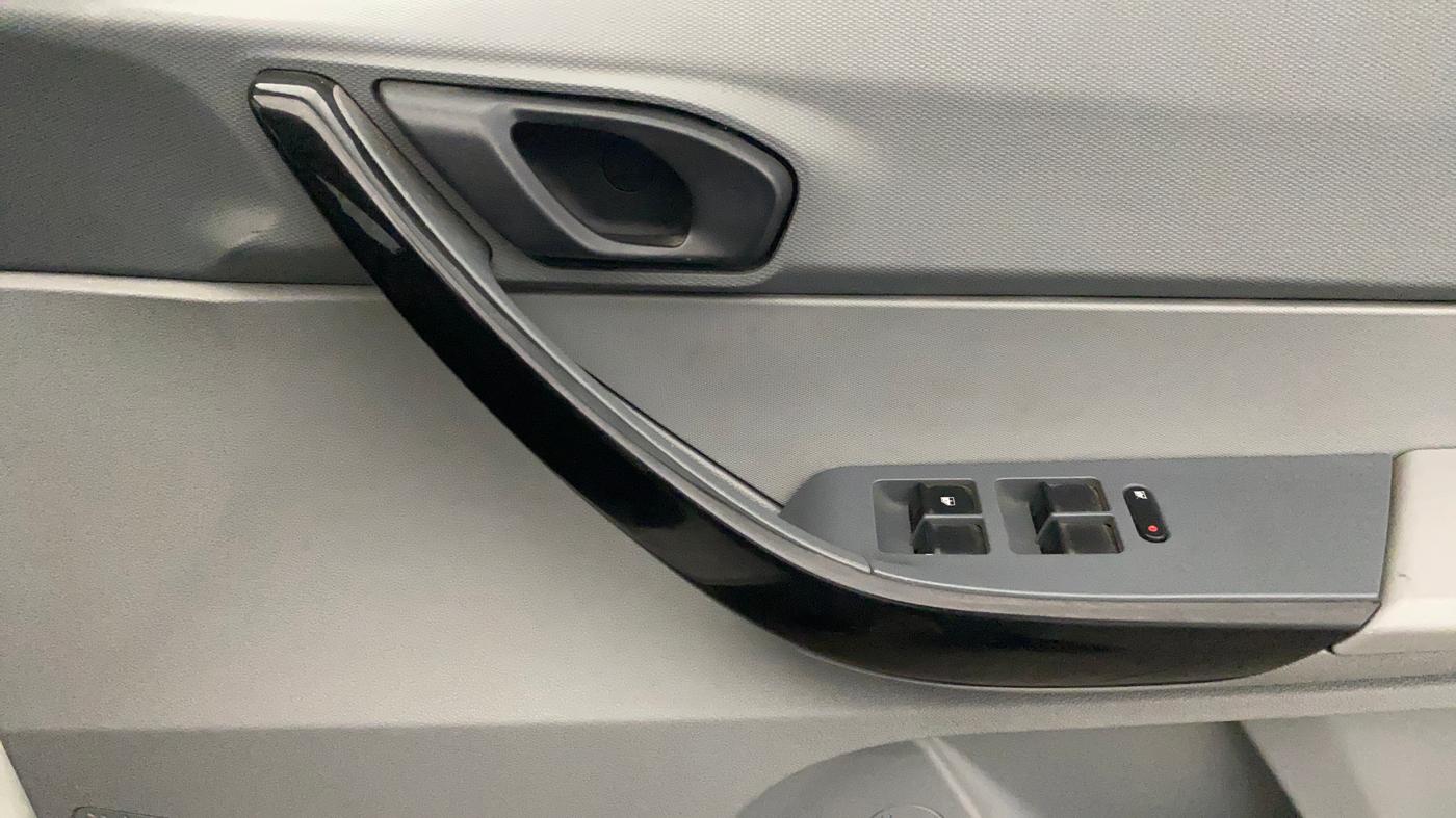 2022 Tata TIGOR XM PETROL, Petrol, Manual, 43,812 km, Driver Side Door Panels Control