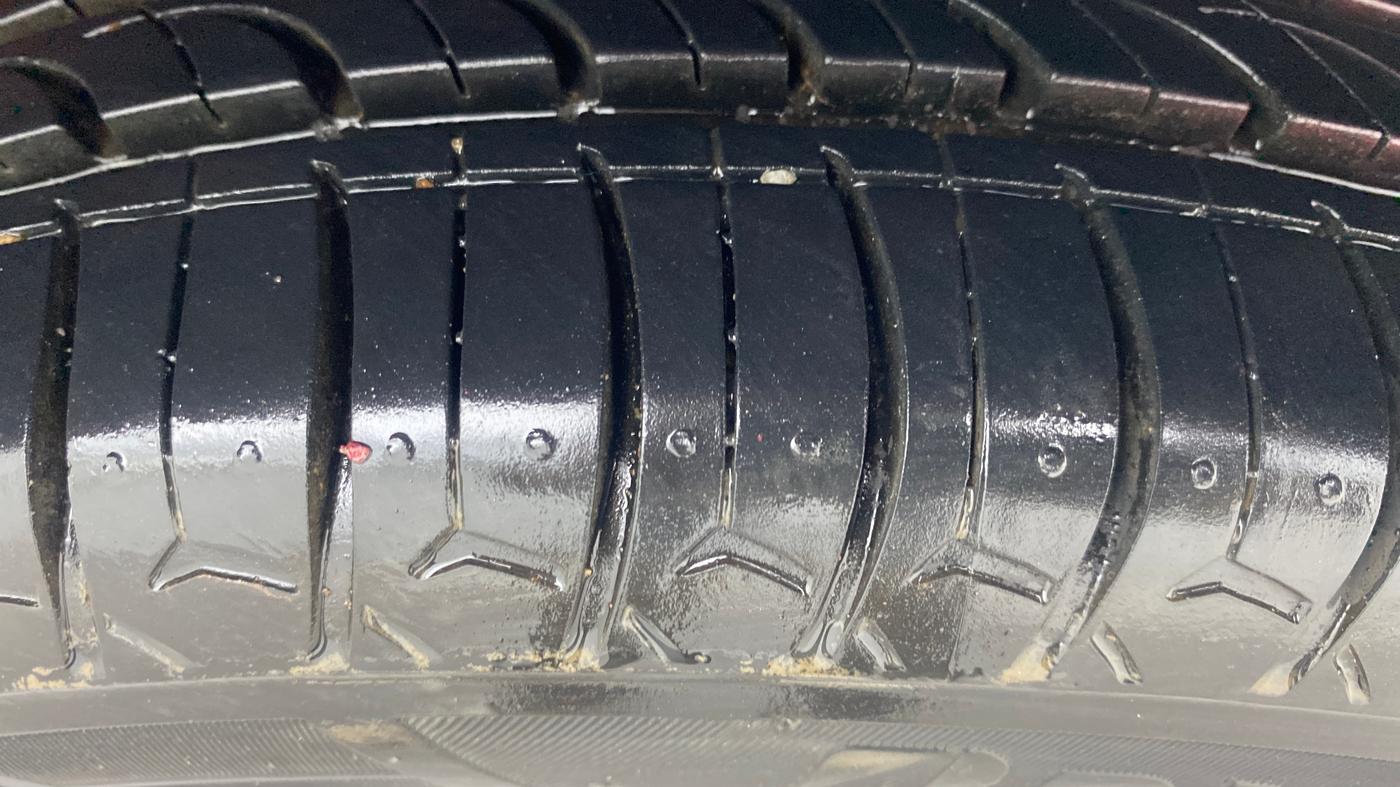 2013 Maruti Alto K10 VXI, Petrol, Manual, 77,272 km, Left Rear Tyre Tread