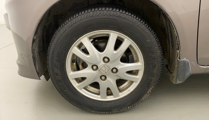 2011 Honda Brio V MT, Petrol, Manual, 80,359 km, Left Front Wheel
