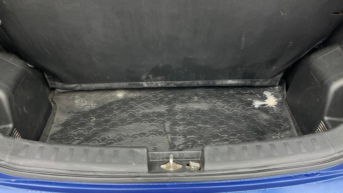 2013 Maruti Swift VXI, Petrol, Manual, 63,020 km, Boot Inside