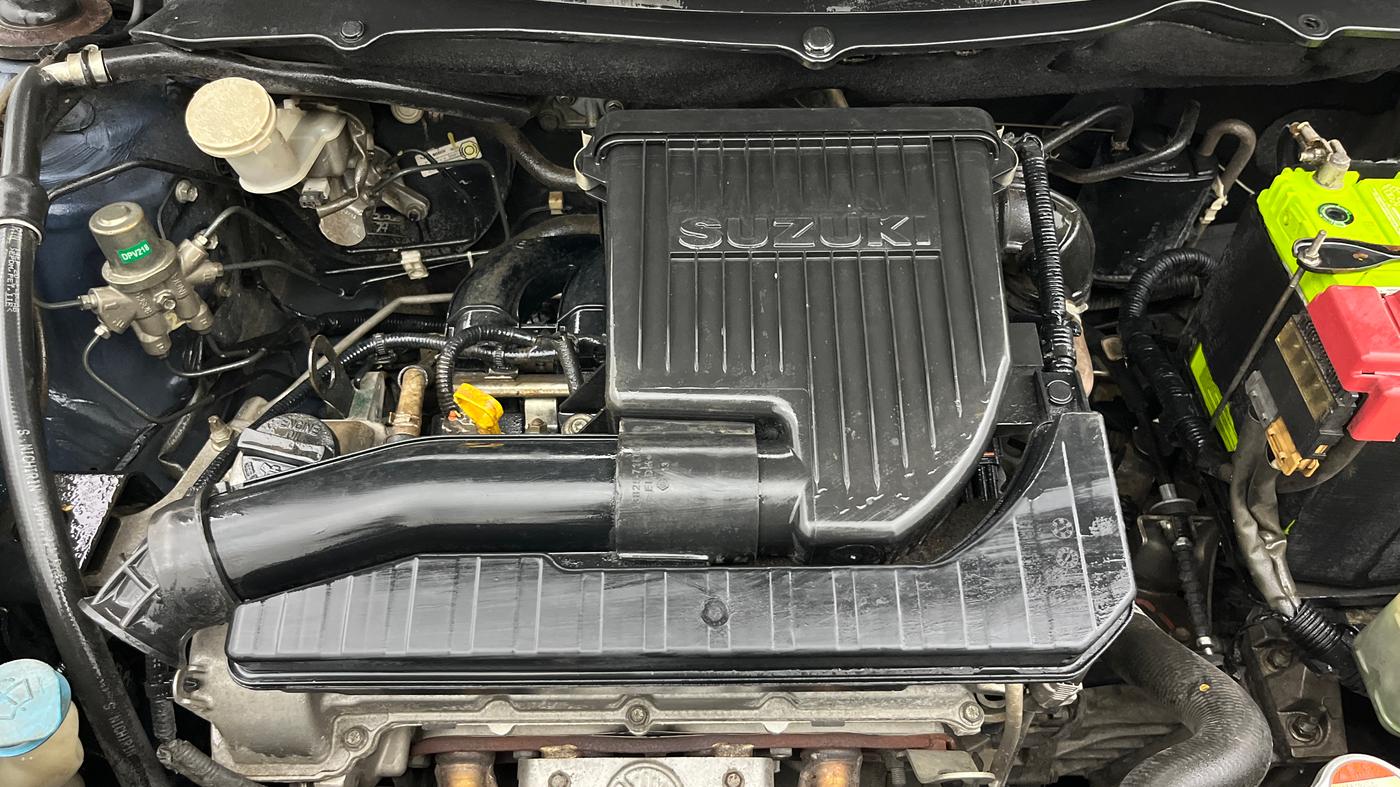 2013 Maruti Swift VXI, Petrol, Manual, 63,020 km, Engine View