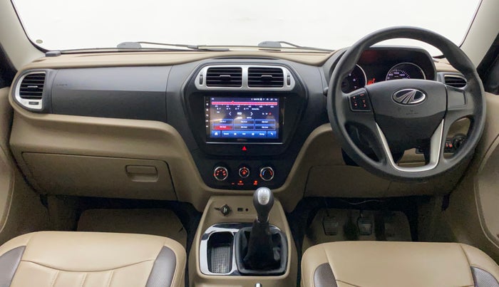 2017 Mahindra TUV300 T8, Diesel, Manual, 32,940 km, Dashboard