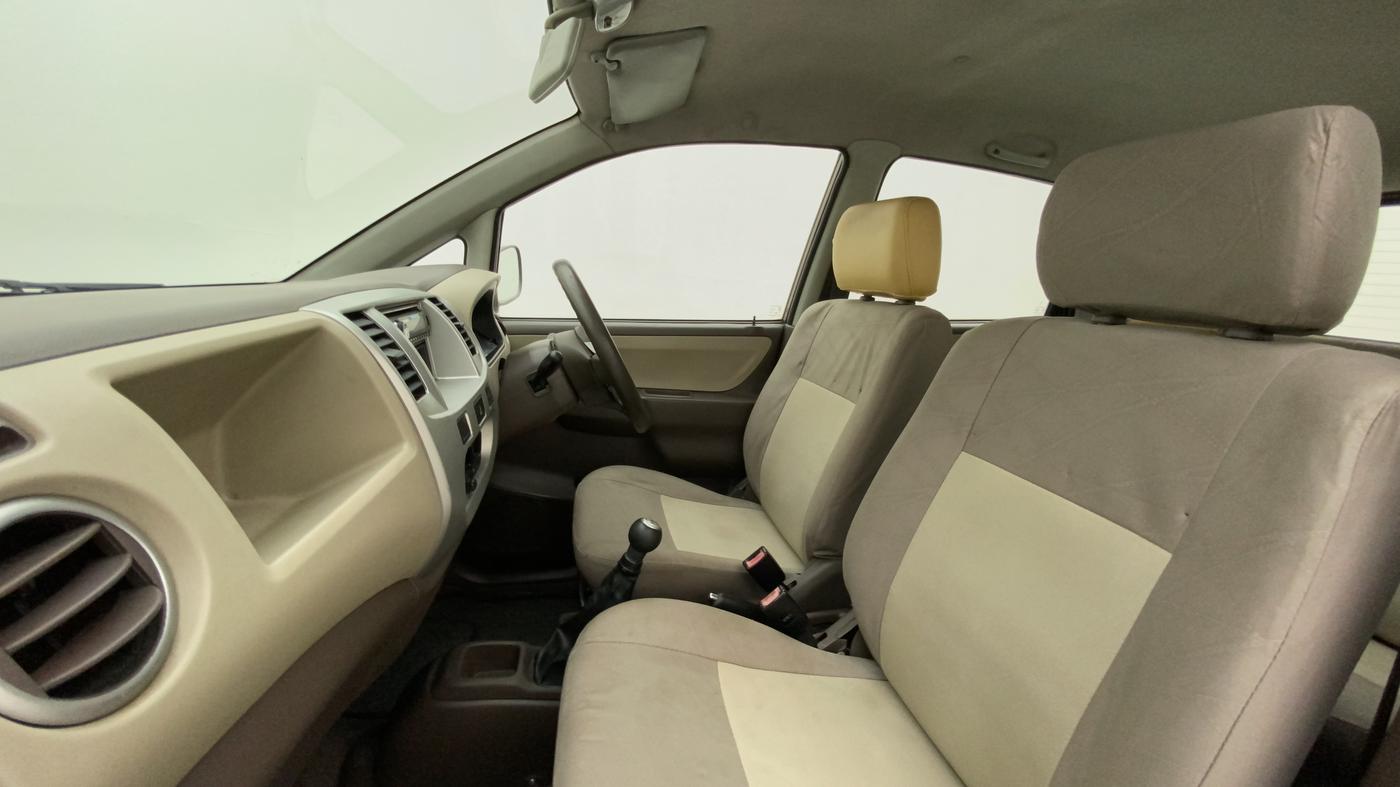 2011 Maruti Zen Estilo VXI, Petrol, Manual, 50,725 km, Right Side Front Door Cabin