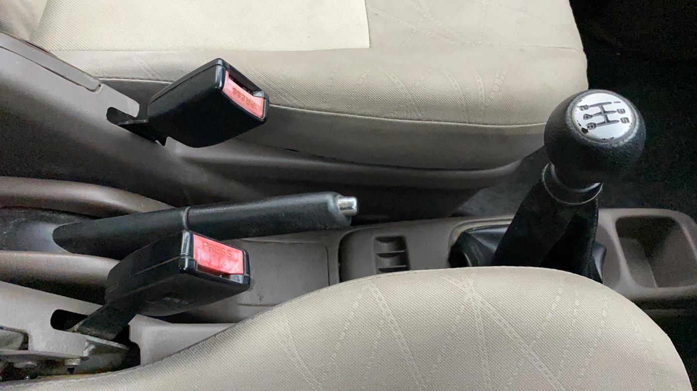 2011 Maruti Zen Estilo VXI, Petrol, Manual, 50,725 km, Gear Lever