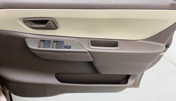 2011 Maruti Zen Estilo VXI, Petrol, Manual, 50,725 km, Driver Side Door Panels Control
