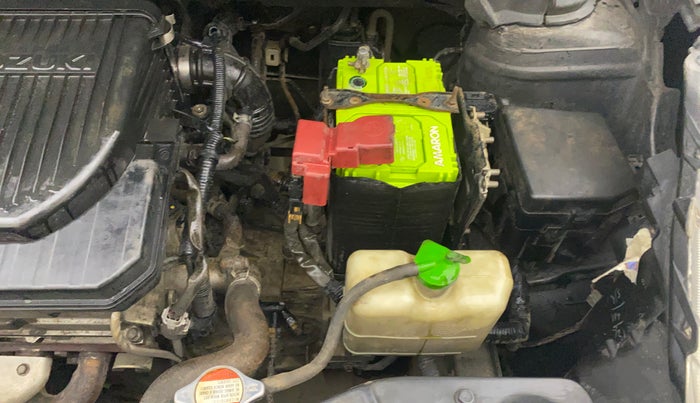 2013 Maruti Ertiga VXI, Petrol, Manual, 1,14,102 km, Engine View - Left