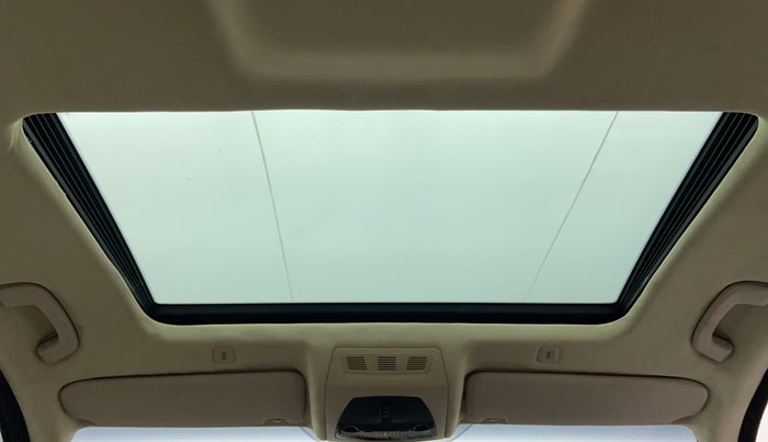 2011 BMW 5 Series 525D 3.0, Diesel, Automatic, 77,804 km, Moonroof/ Sunroof