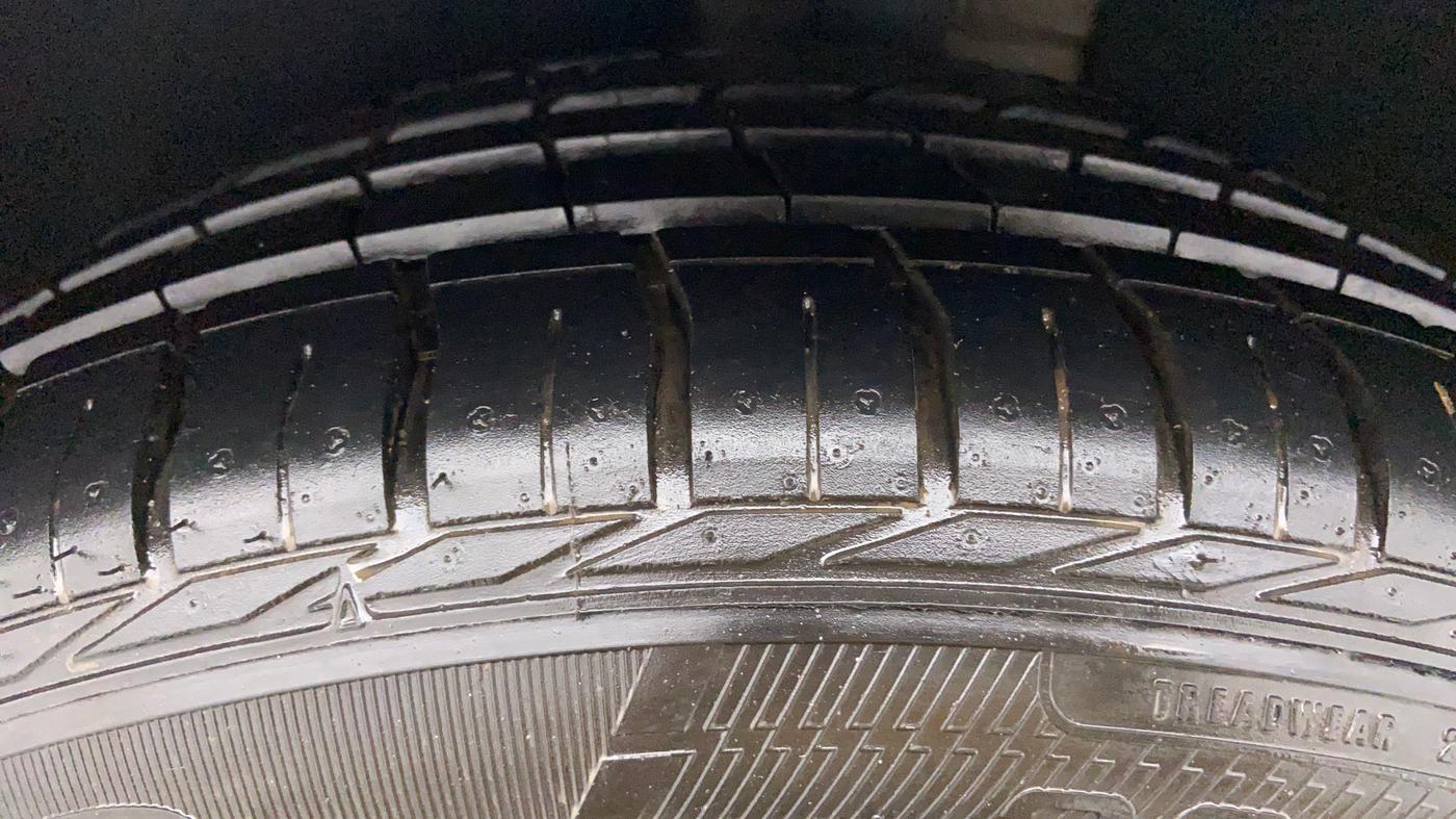 2011 BMW 5 Series 525D 3.0, Diesel, Automatic, 77,804 km, Left Rear Tyre Tread