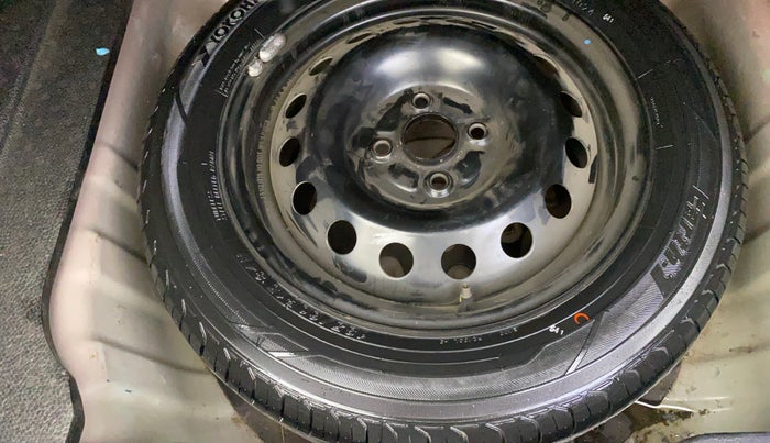 2018 Toyota YARIS J CVT, Petrol, Automatic, 1,09,463 km, Spare Tyre