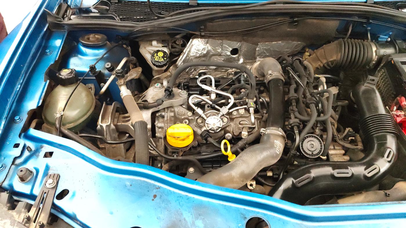 2020 Renault Duster RXZ 1.3 TURBO PETROL MT, Petrol, Manual, 62,069 km, Engine View - Right