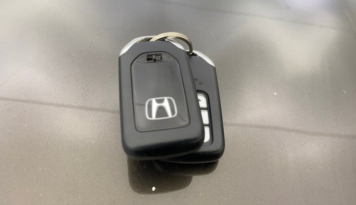 2020 Honda Amaze 1.2L I-VTEC VX CVT, Petrol, Automatic, 39,835 km, Key Close Up