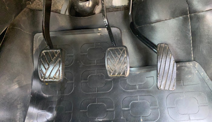 2018 Maruti Wagon R 1.0 VXI, Petrol, Manual, 36,521 km, Pedals