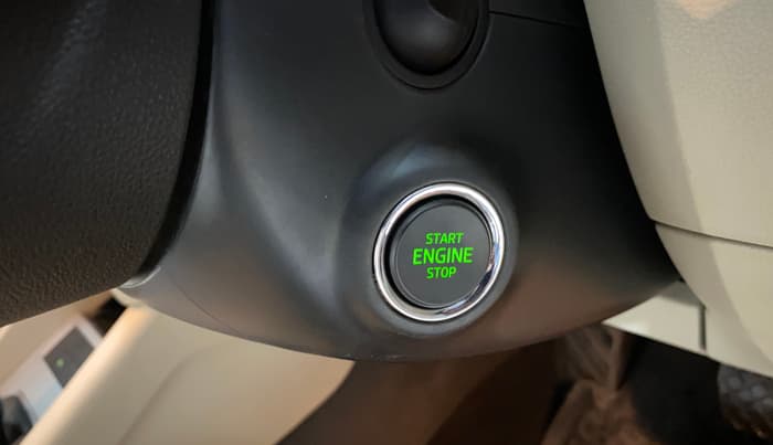 2019 Skoda Octavia 2.0 TDI CR STYLE AT, Diesel, Automatic, 47,250 km, Keyless Start/ Stop Button