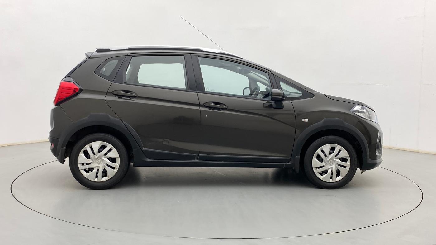 2017 Honda WR-V 1.5L I-DTEC S MT, Diesel, Manual, 53,535 km, Right Side View
