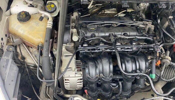 2016 Ford New Figo TITANIUM 1.5 PETROL AT, Petrol, Automatic, 51,020 km, Engine View - Right