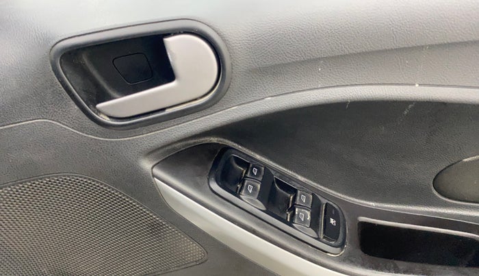 2016 Ford New Figo TITANIUM 1.5 PETROL AT, Petrol, Automatic, 51,020 km, Driver Side Door Panels Control