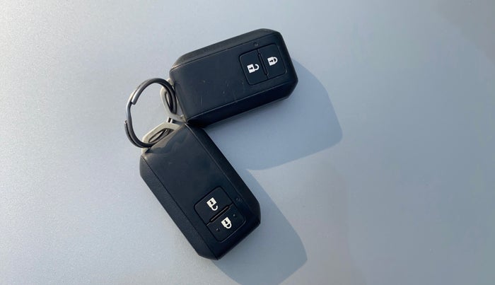 2019 Maruti Ertiga ZXI SHVS, Petrol, Manual, 92,458 km, Key Close Up