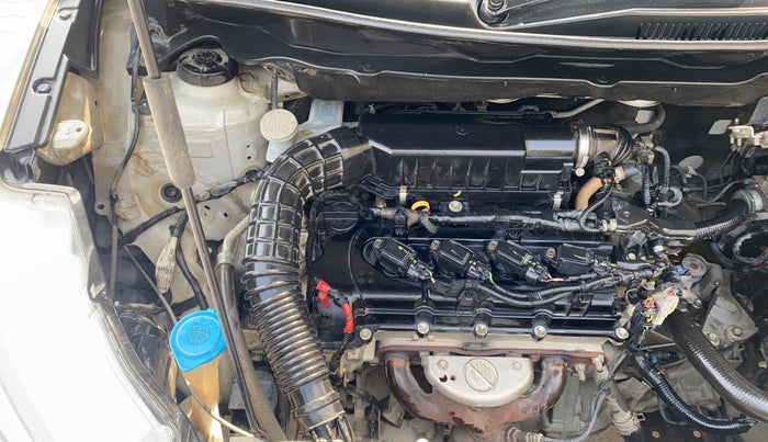 2019 Maruti Ertiga ZXI SHVS, Petrol, Manual, 92,458 km, Engine View - Right