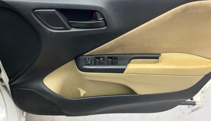 2014 Honda City 1.5L I-VTEC SV, Petrol, Manual, 86,742 km, Driver Side Door Panels Control