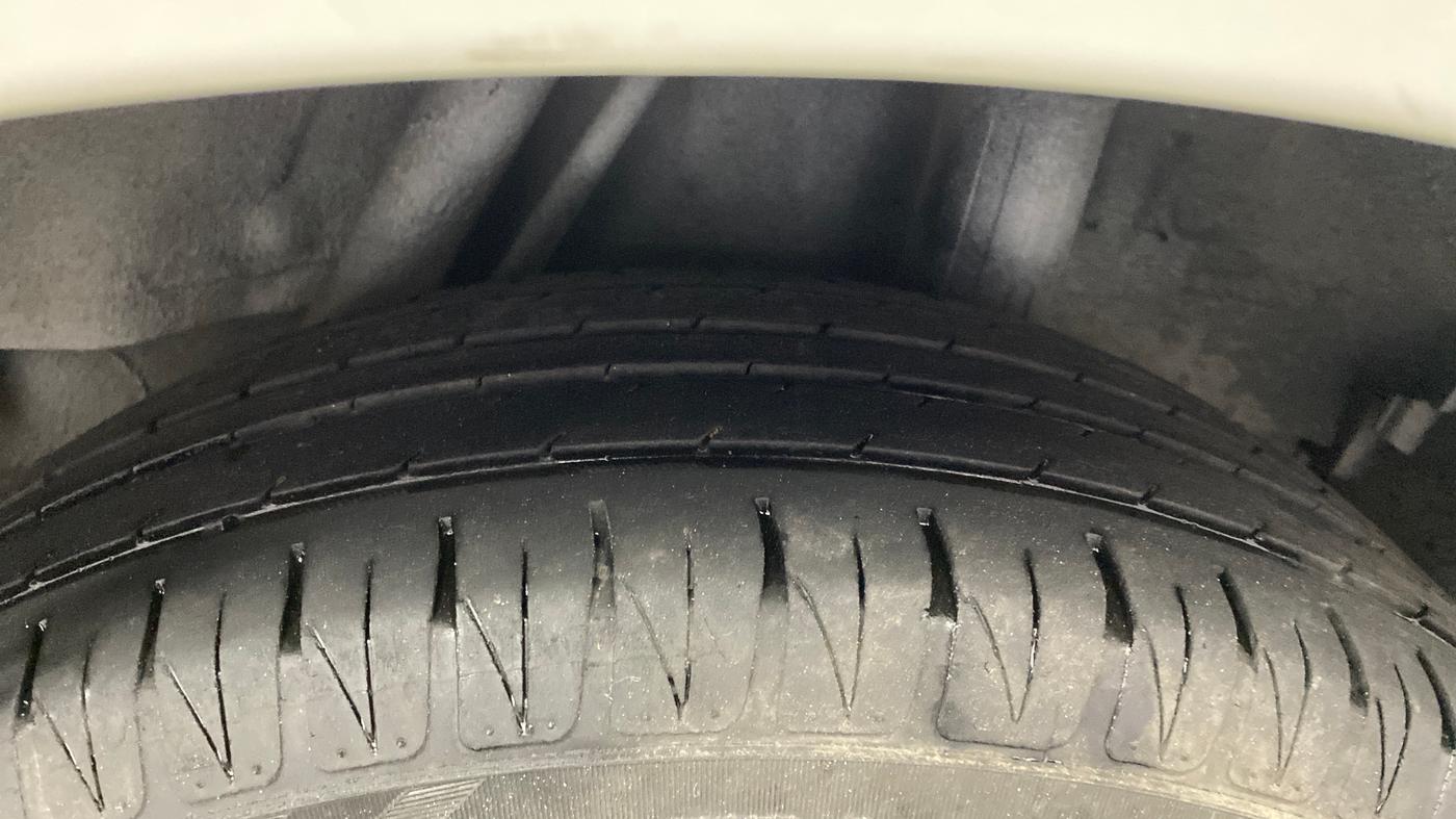 2014 Honda City 1.5L I-VTEC SV, Petrol, Manual, 86,742 km, Left Rear Tyre Tread