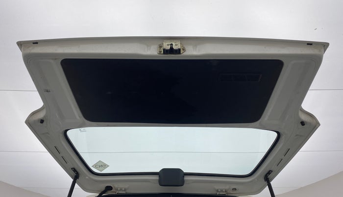 2018 Maruti Eeco 5 STR WITH A/C+HTR CNG, CNG, Manual, 17,383 km, Boot Door Open