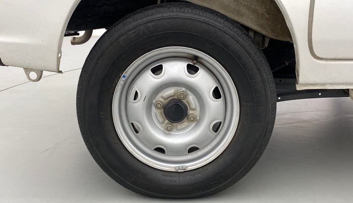 2018 Maruti Eeco 5 STR WITH A/C+HTR CNG, CNG, Manual, 17,383 km, Right Rear Wheel