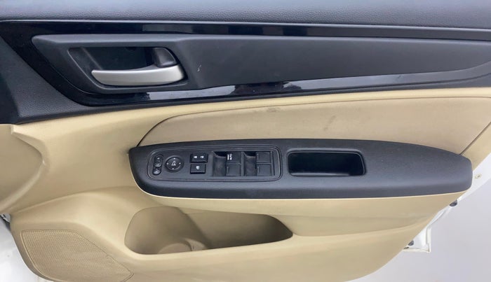 2018 Honda Amaze 1.5L I-DTEC VX, Diesel, Manual, 29,472 km, Driver Side Door Panels Control