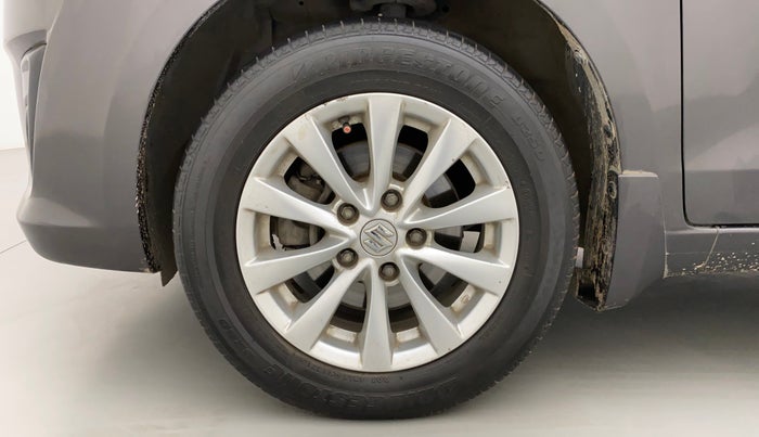2014 Maruti Ertiga ZDI, Diesel, Manual, 95,942 km, Left Front Wheel