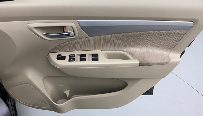 2014 Maruti Ertiga ZDI, Diesel, Manual, 95,942 km, Driver Side Door Panels Control