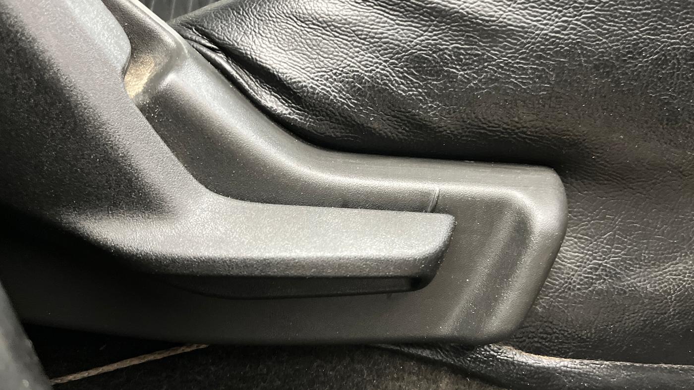 2022 Maruti IGNIS SIGMA 1.2, Petrol, Manual, 53,471 km, Driver Side Adjustment Panel