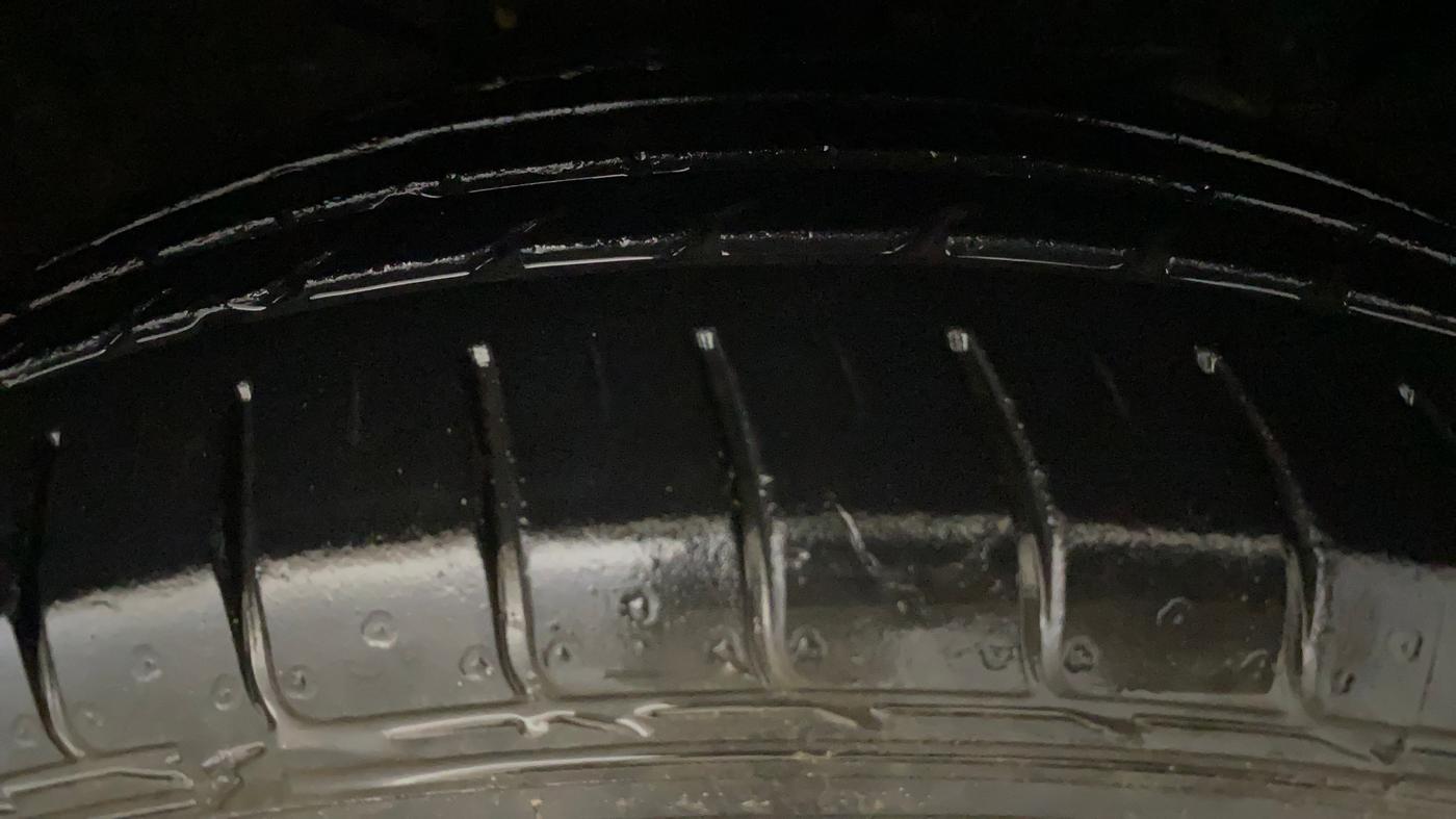 2015 Hyundai Creta S 1.6 PETROL, Petrol, Manual, 70,644 km, Right Front Tyre Tread