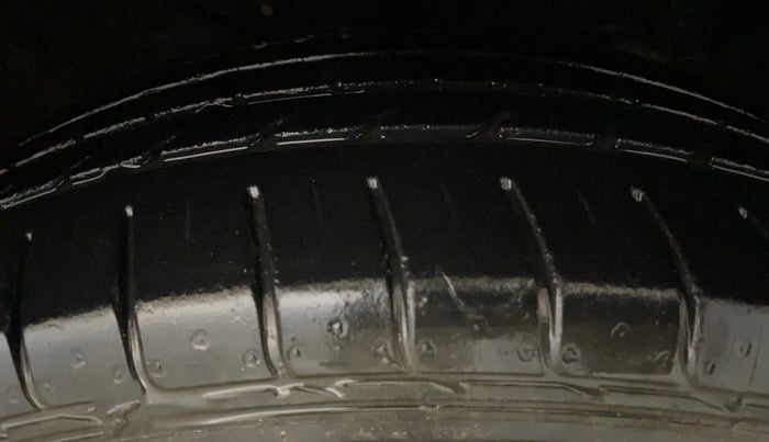2015 Hyundai Creta S 1.6 PETROL, Petrol, Manual, 70,644 km, Right Front Tyre Tread