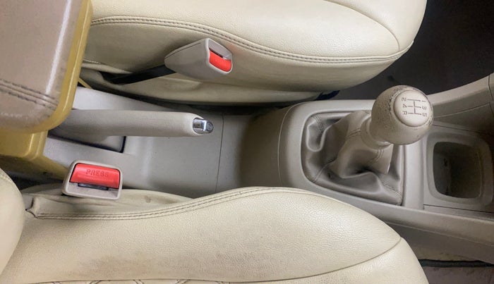 2016 Maruti Ertiga ZDI + SHVS, Diesel, Manual, 89,362 km, Gear Lever