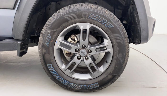 2021 Mahindra Thar LX PETROL HT 4WD AT, Petrol, Automatic, 5,145 km, Right Front Wheel