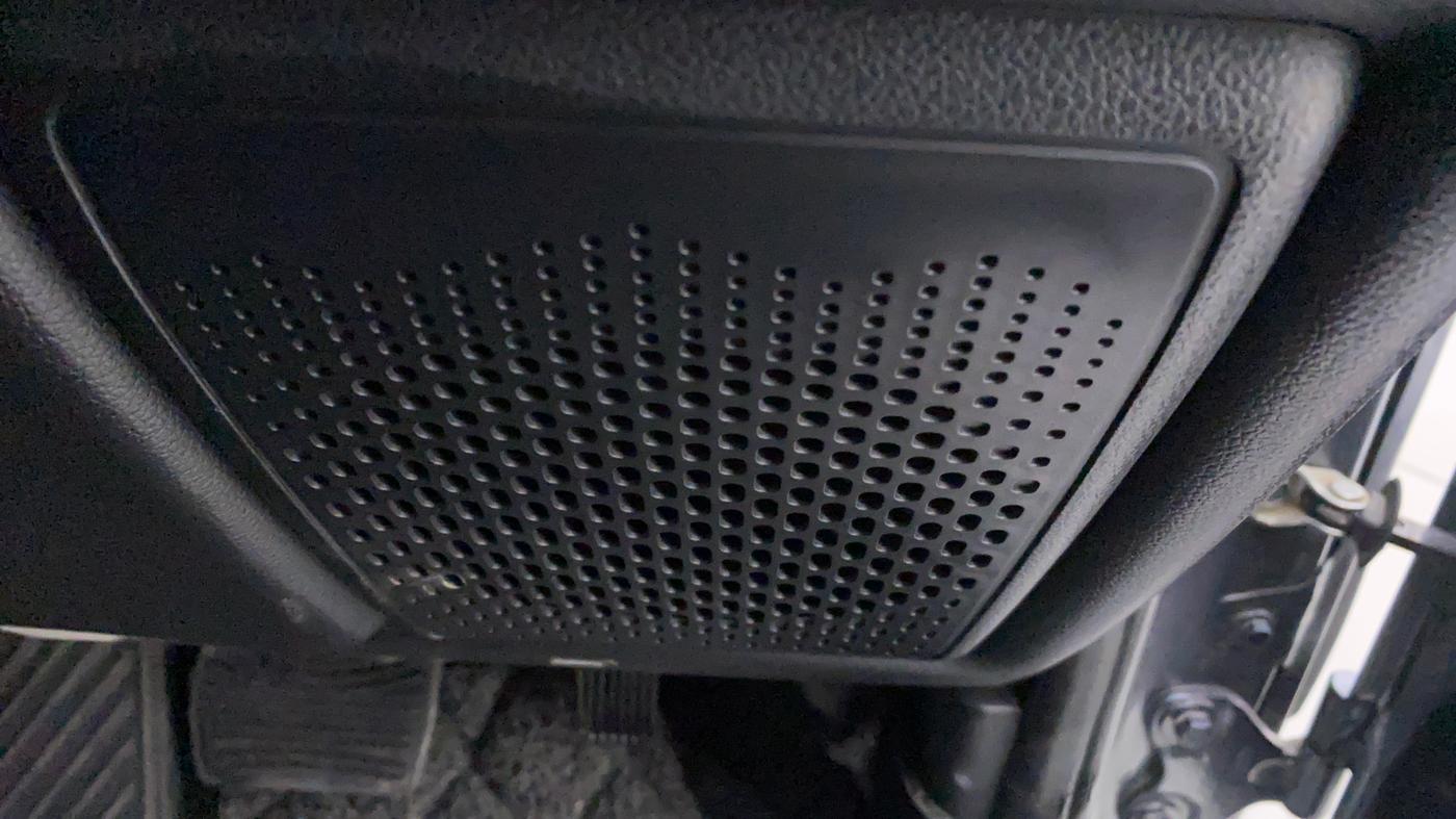 2021 Mahindra Thar LX PETROL HT 4WD AT, Petrol, Automatic, 5,145 km, Speaker