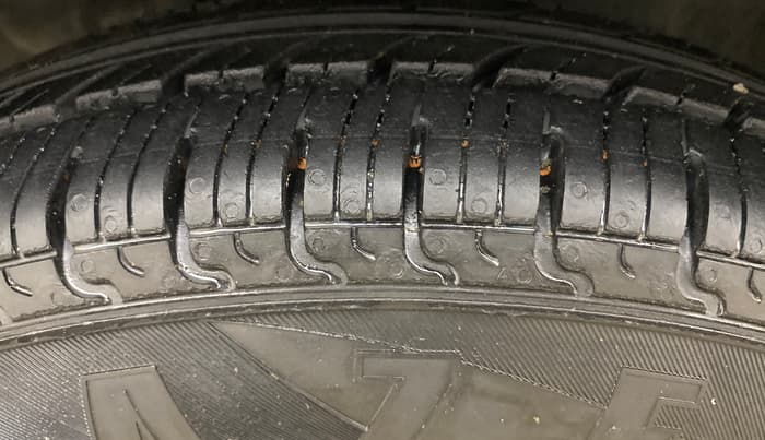 2015 Nissan Micra Active XV, Petrol, Manual, 72,739 km, Left Front Tyre Tread