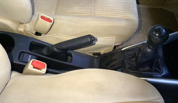 2021 Toyota YARIS J MT, Petrol, Manual, 43,929 km, Gear Lever