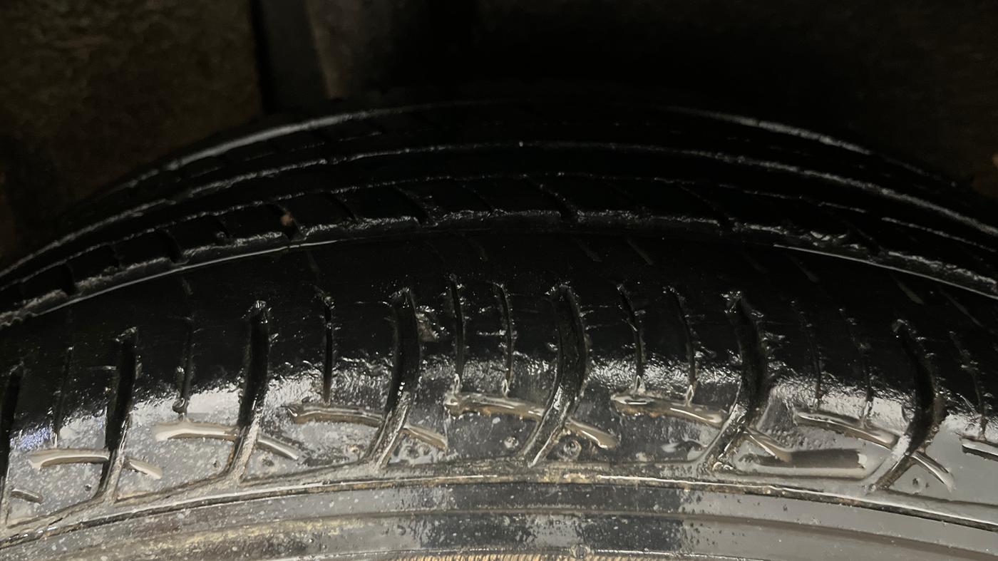 2016 Maruti Baleno DELTA PETROL 1.2, Petrol, Manual, 27,382 km, Right Rear Tyre Tread