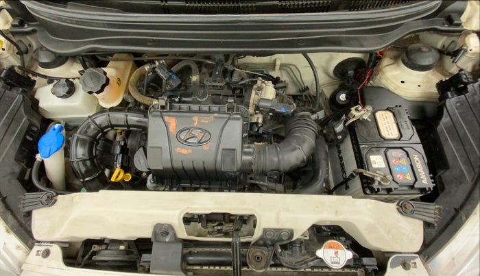 2018 Hyundai Eon MAGNA +, Petrol, Manual, 11,582 km, Open Bonet