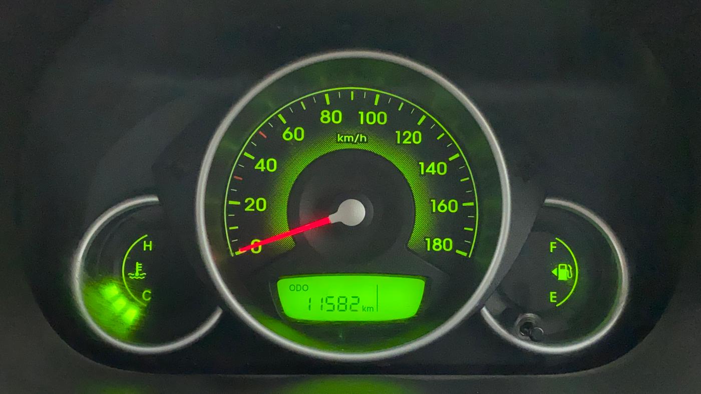 2018 Hyundai Eon MAGNA +, Petrol, Manual, 11,582 km, Odometer Image