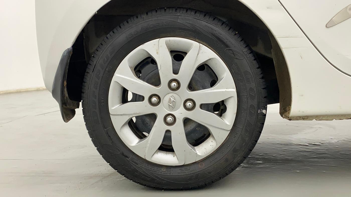 2018 Hyundai Eon MAGNA +, Petrol, Manual, 11,582 km, Right Rear Wheel