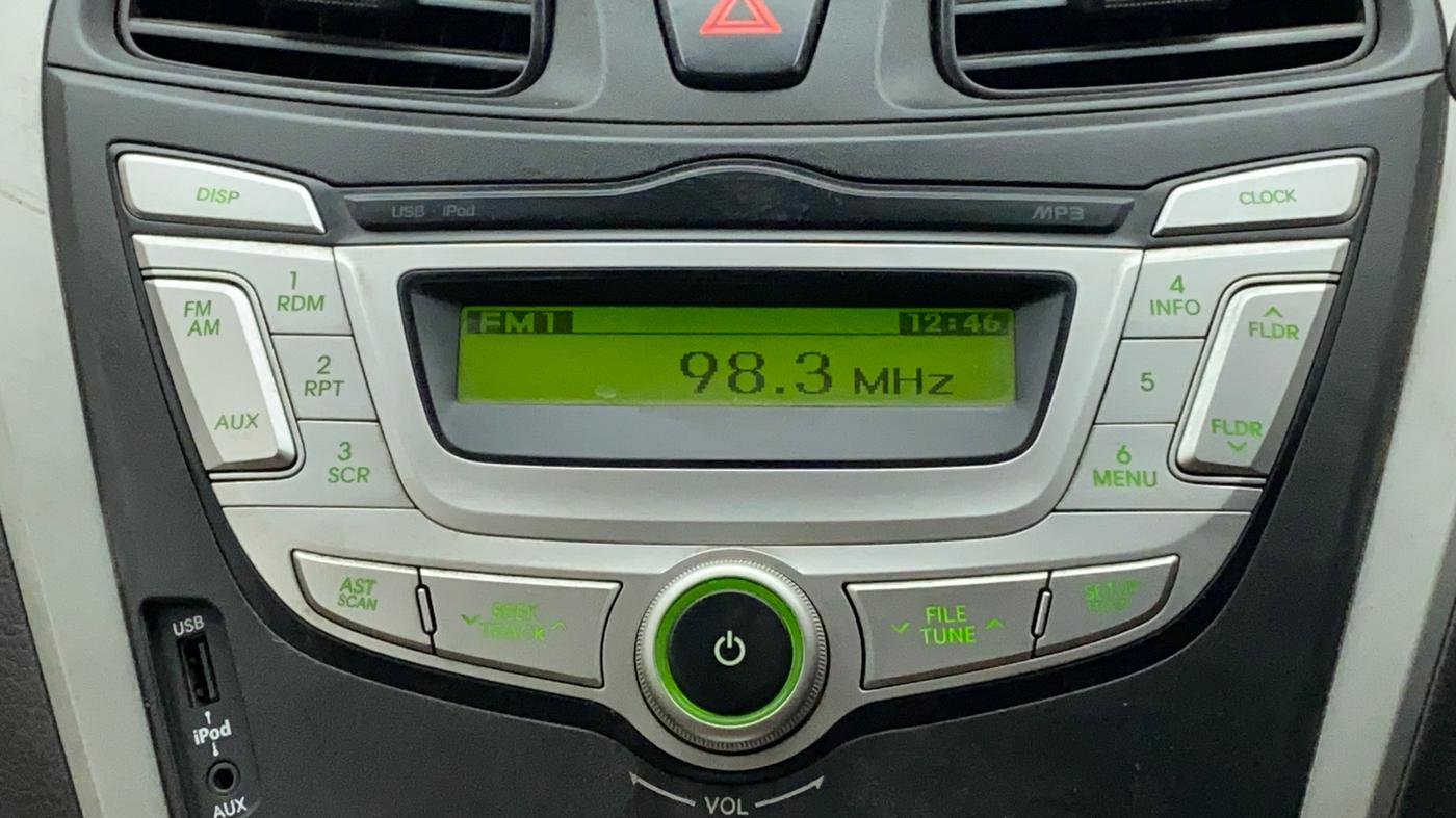 2018 Hyundai Eon MAGNA +, Petrol, Manual, 11,582 km, Infotainment System