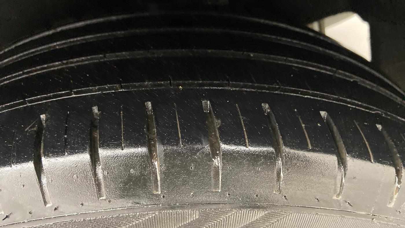 2020 Maruti Baleno ZETA CVT PETROL 1.2, Petrol, Automatic, 35,131 km, Left Rear Tyre Tread