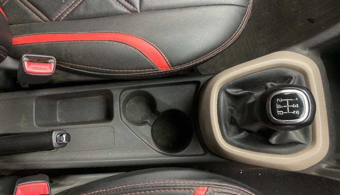 2017 Hyundai Grand i10 SPORTZ 1.2 KAPPA VTVT, Petrol, Manual, 69,724 km, Gear Lever