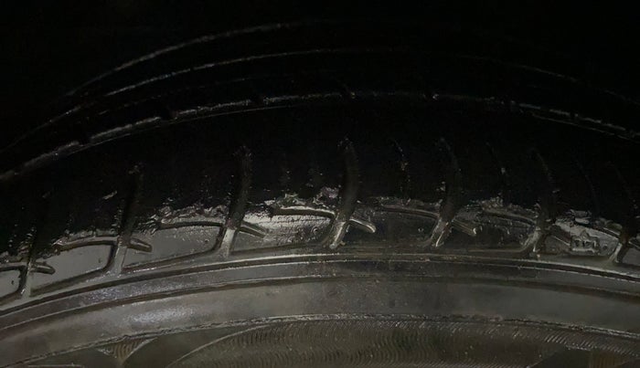 2018 Maruti Baleno ALPHA CVT PETROL 1.2, Petrol, Automatic, 32,435 km, Left Front Tyre Tread