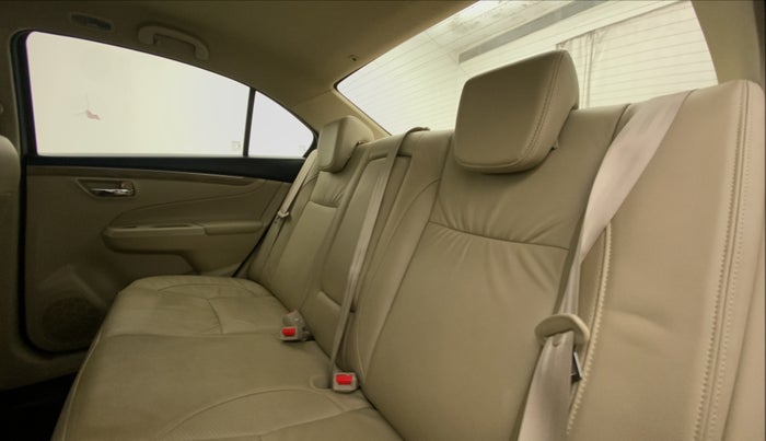 2019 Maruti Ciaz ALPHA 1.5 SHVS PETROL, Petrol, Manual, 16,602 km, Right Side Rear Door Cabin