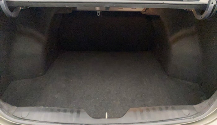 2019 Maruti Ciaz ALPHA 1.5 SHVS PETROL, Petrol, Manual, 16,602 km, Boot Inside