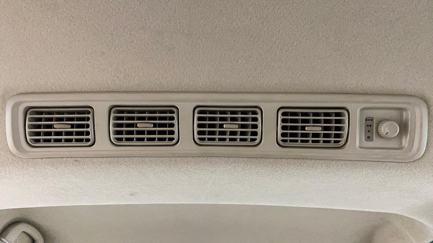 2016 Maruti Ertiga VXI, Petrol, Manual, 1,46,105 km, Rear AC Vents