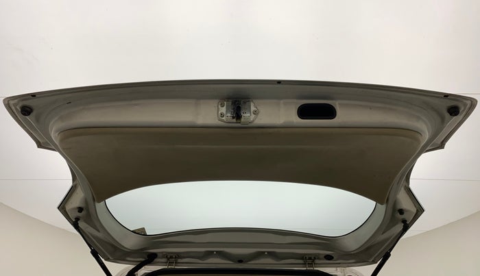 2016 Maruti Ertiga VXI, Petrol, Manual, 1,46,105 km, Boot Door Open